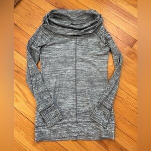 Eddie Bauer turtle neck